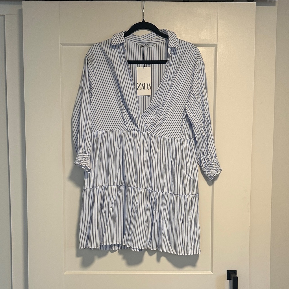 Zara White and Blue Striped Blouse